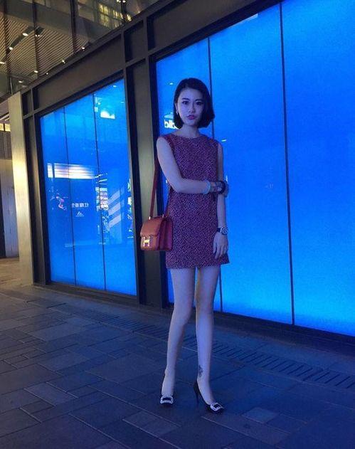 娱乐吃瓜酱同学结婚,甜蜜婚礼见证爱情传奇 第2张 娱乐吃瓜酱同学结婚,甜蜜婚礼见证爱情传奇 第2张